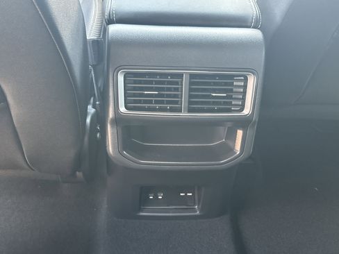 New 2026 Volkswagen Atlas Cross Sport SE FWD image 15