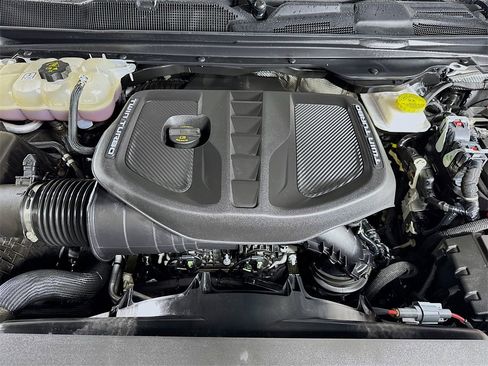 Used 2025 RAM 1500 Limited image 31