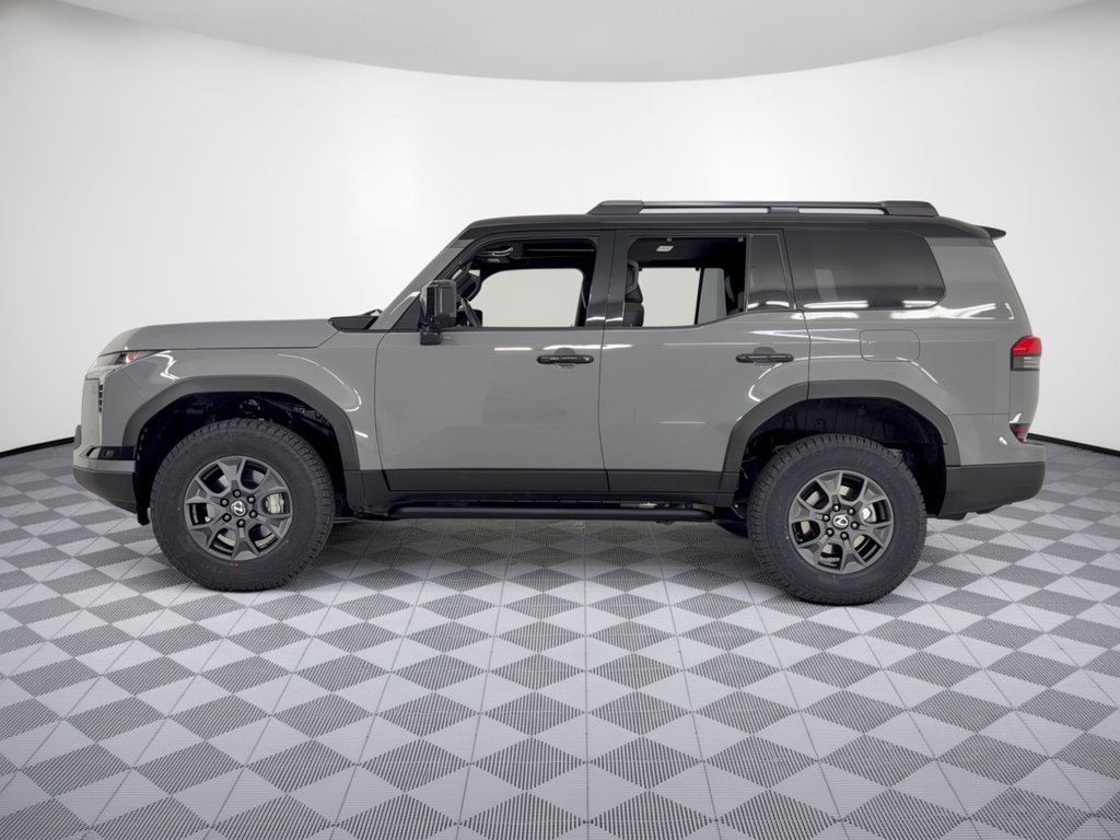 Certified 2025 Lexus GX 550 AWD/4WD image 2