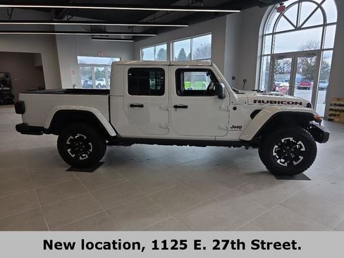 New 2025 Jeep Gladiator Rubicon AWD/4WD image 4