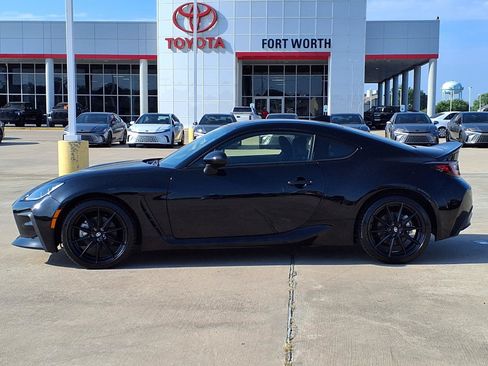 Used 2025 Toyota GR86 Premium w/ ALL Weather Mat Package (TMS) RWD image 6
