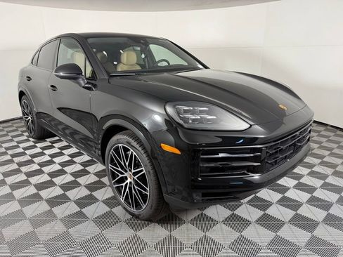 Certified 2026 Porsche Cayenne Coupe AWD/4WD image 8
