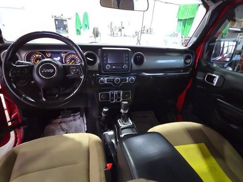 Used 2020 Jeep Wrangler Unlimited Sport S image 14