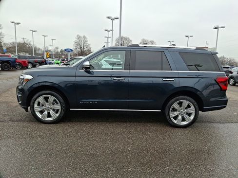 Certified 2024 Ford Expedition Platinum image 6