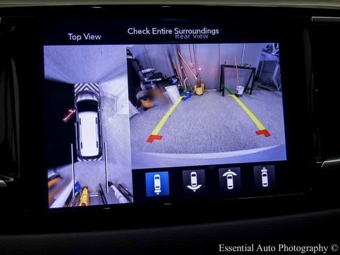 Used 2018 Chrysler Pacifica Touring-L Plus w/ Advanced Safetytec Group image 20