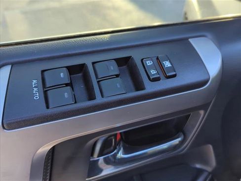 Certified 2017 Toyota 4Runner Limited image 6