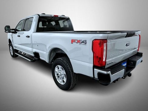 New 2026 Ford F350 XLT image 7