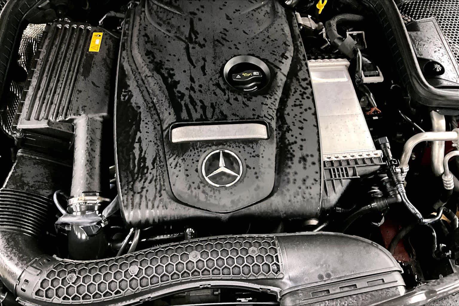 Used 2018 Mercedes-Benz C 300 4MATIC Cabriolet image 32