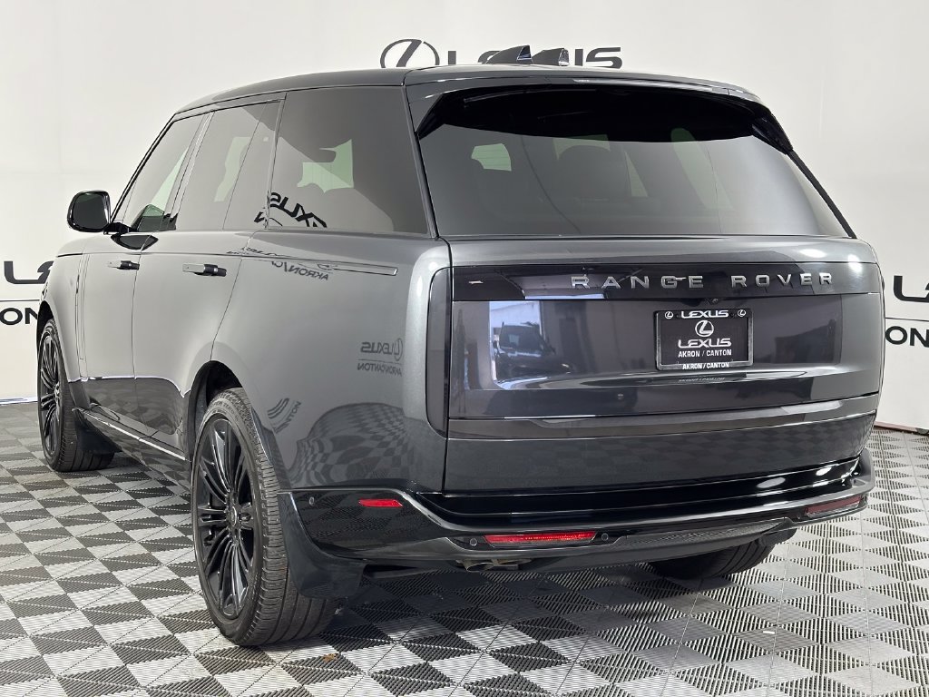 Used 2024 Land Rover Range Rover SE AWD/4WD image 9