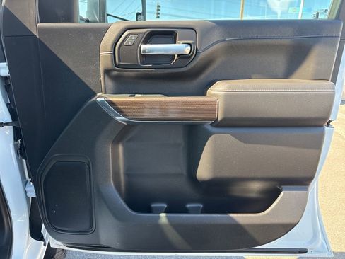 Used 2023 Chevrolet Silverado 2500 LT w/ Convenience Package AWD/4WD image 25