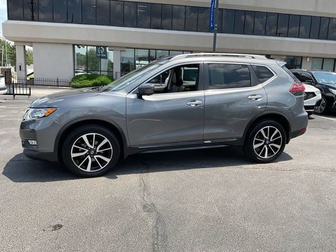 Used 2020 Nissan Rogue SL w/ Premium Package AWD/4WD image 4