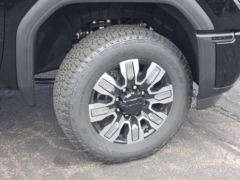 New 2026 GMC Sierra 3500 Denali w/ Denali Reserve Package AWD/4WD image 29