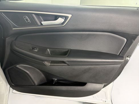 Used 2024 Ford Edge SEL AWD/4WD image 30