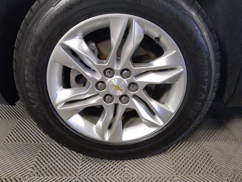 Used 2020 Chevrolet Blazer LT FWD image 31
