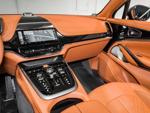 New 2026 Aston Martin DBX S image 25