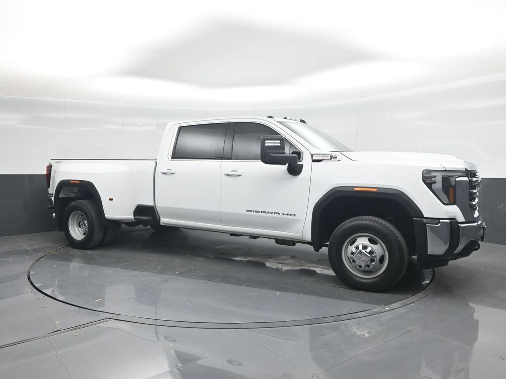Used 2025 GMC Sierra 3500 SLE AWD/4WD image 11