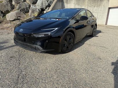 Used 2025 Toyota Prius LE
