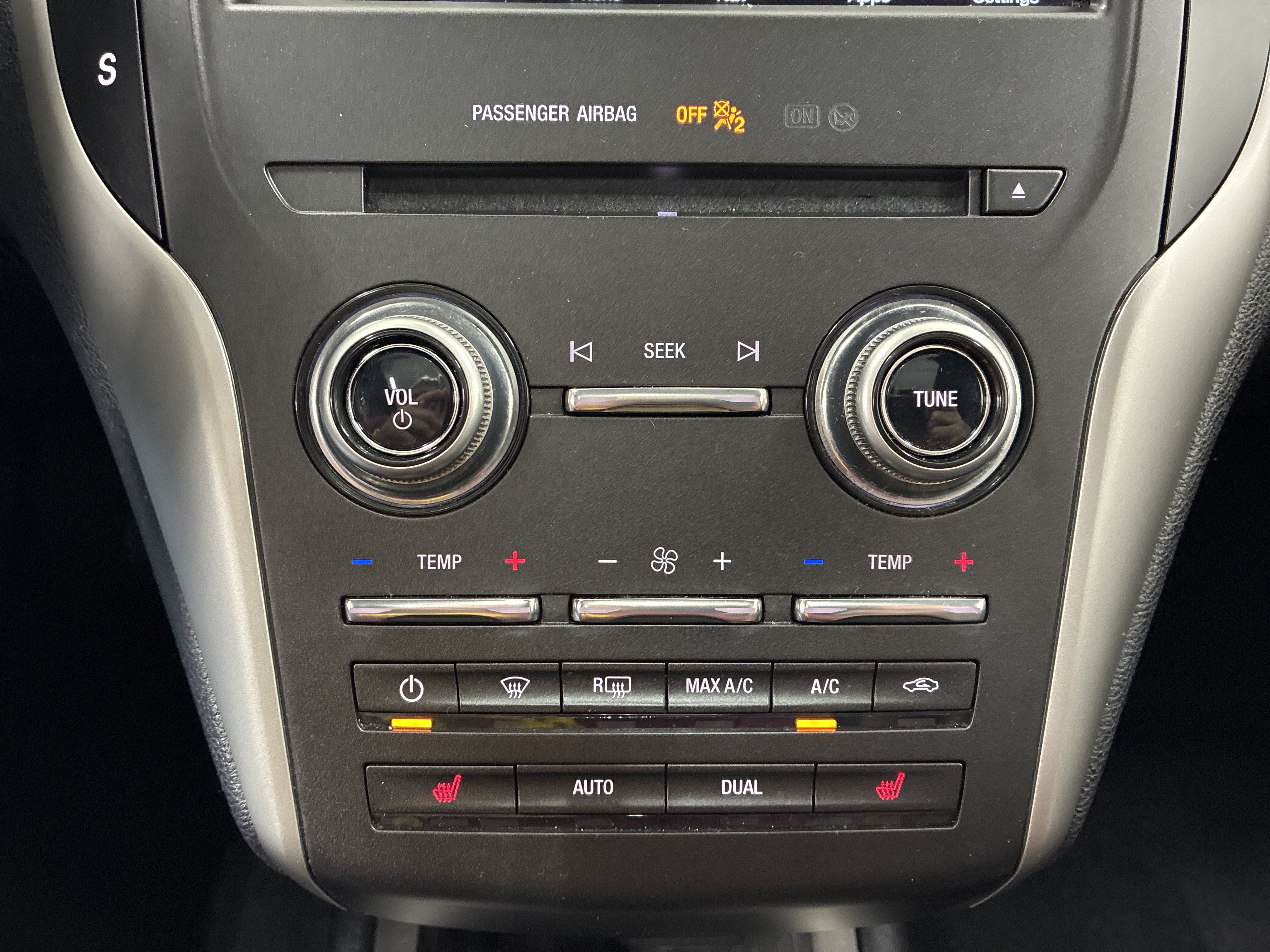 Used 2017 Lincoln MKC Select w/ Select Plus Package FWD image 25