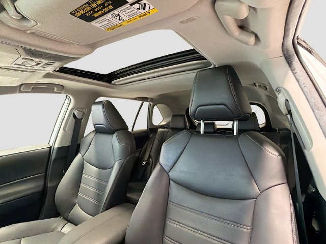 Certified 2023 Toyota RAV4 XLE Premium AWD/4WD image 18