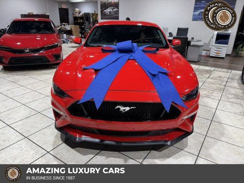 Used 2020 Ford Mustang GT image 1