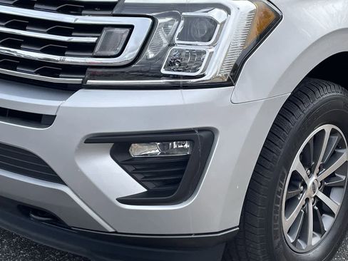 Used 2019 Ford Expedition XLT image 36