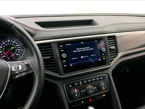 Used 2019 Volkswagen Atlas SE image 5