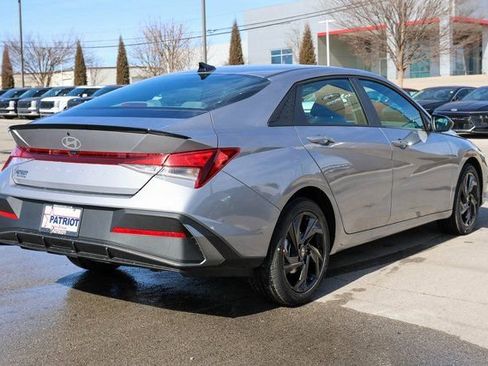 New 2026 Hyundai Elantra Sport image 3