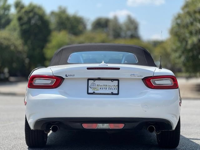 Used 2019 FIAT 124 Spider Lusso w/ Navigation & Sound Group RWD image 6