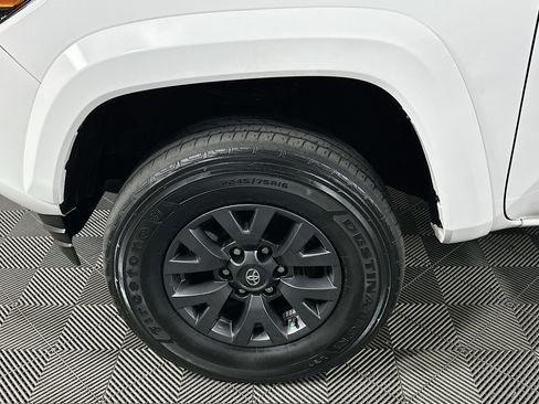 Used 2023 Toyota Tacoma SR image 11