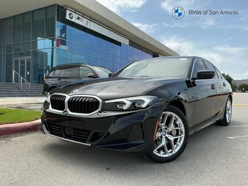 Used 2026 BMW 330i Sedan w/ Premium Package RWD image 1