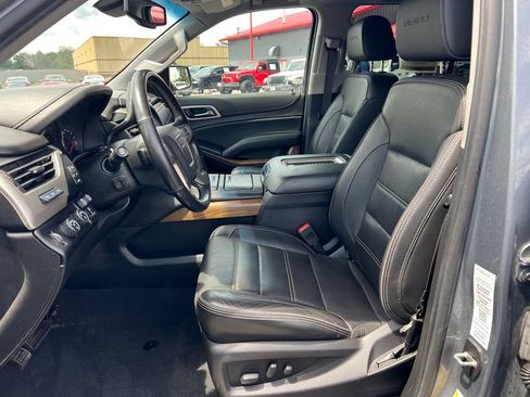Used 2020 GMC Yukon XL Denali w/ Denali Ultimate Package AWD/4WD image 24