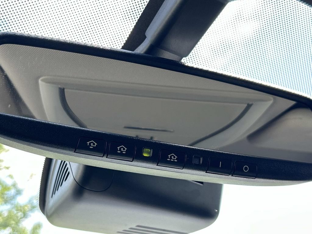 Used 2020 INFINITI QX60 Luxe w/ Essential Package FWD image 34