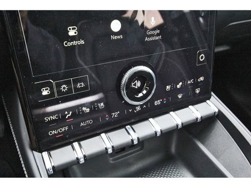 Used 2026 GMC Terrain Denali image 24