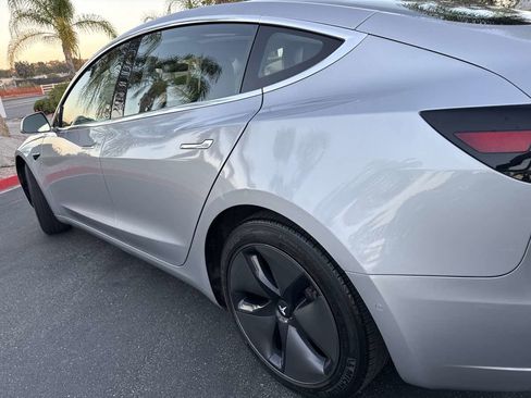 Used 2018 Tesla Model 3 Long Range image 18