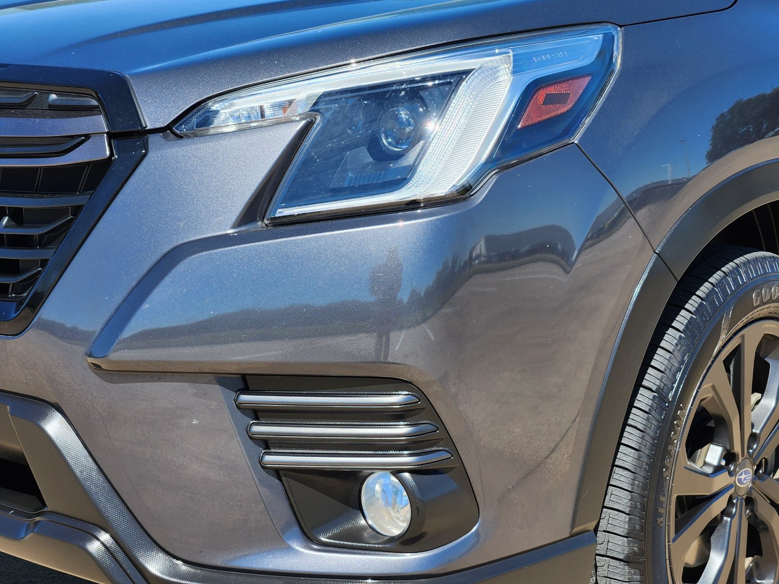 Used 2023 Subaru Forester Limited AWD/4WD image 10