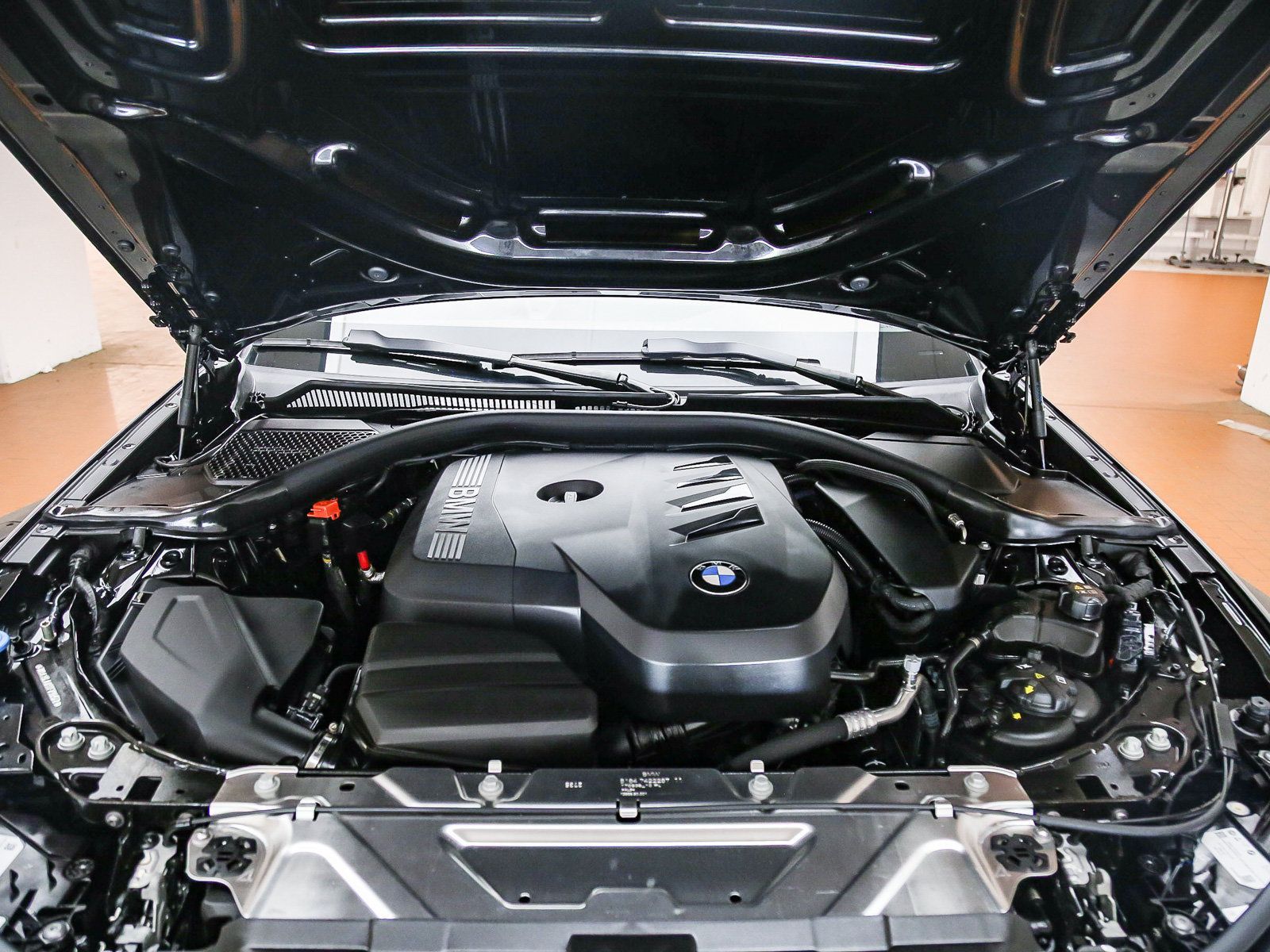 Used 2026 BMW 330i Sedan w/ Convenience Package RWD image 28