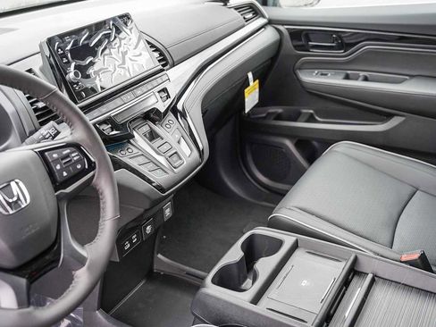 New 2026 Honda Odyssey Elite image 23