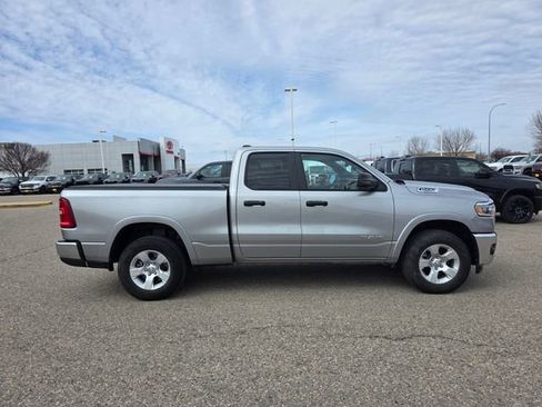 Used 2025 RAM 1500 Big Horn AWD/4WD image 9