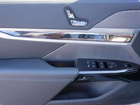 New 2026 BMW 740i 740i RWD w/ Premium Package image 14