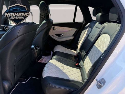 Used 2021 Mercedes-Benz GLC 300 4MATIC image 15