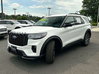 Used 2025 Ford Explorer ST-Line w/ Premium Package