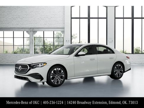 Used 2025 Mercedes-Benz E 350 Sedan image 38