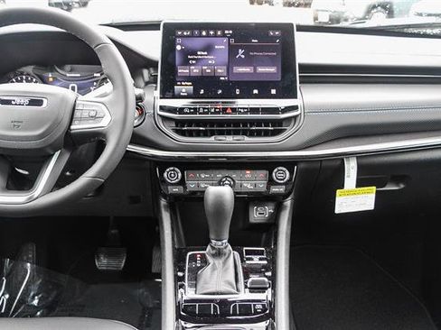 New 2026 Jeep Compass Limited image 13