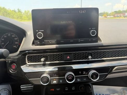 Used 2025 Honda Civic Sport image 12
