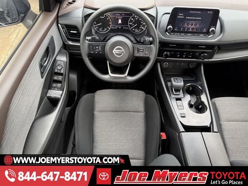 Used 2021 Nissan Rogue S image 13