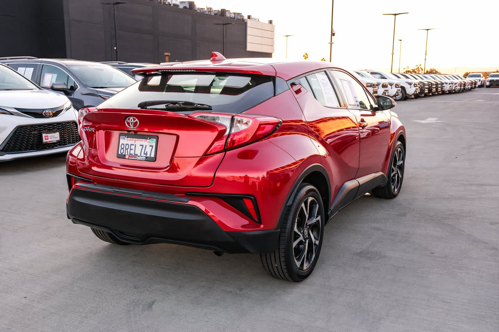 Certified 2020 Toyota C-HR XLE FWD image 4