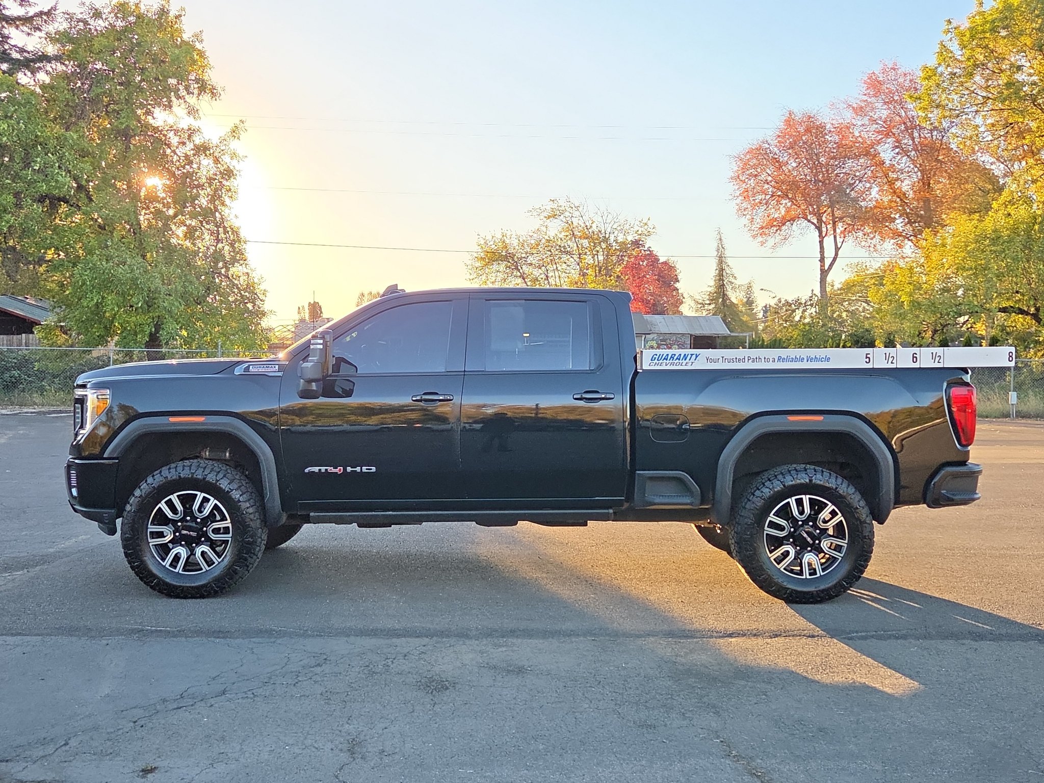 Used 2022 GMC Sierra 2500 AT4 AWD/4WD image 6