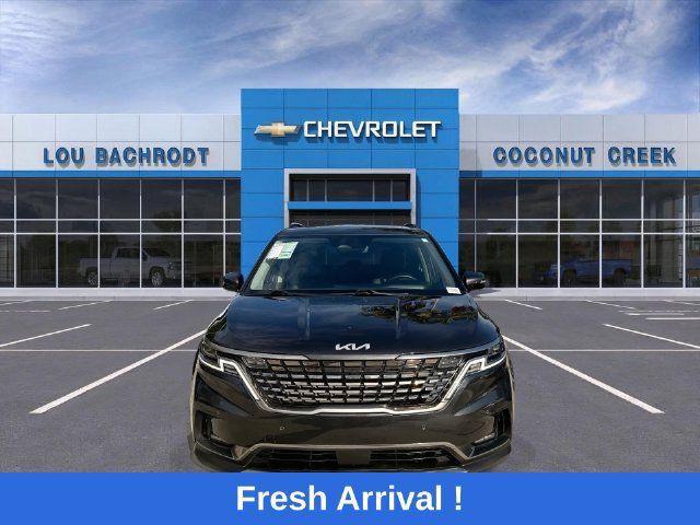 Used 2024 Kia Carnival SX Prestige FWD image 3