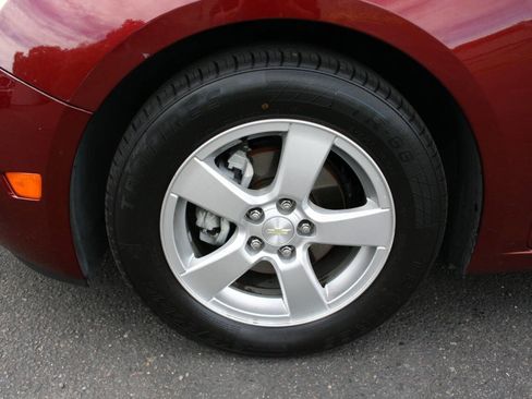 Used 2016 Chevrolet Cruze LT image 24