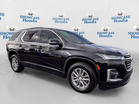 Used 2022 Chevrolet Traverse LT FWD image 10